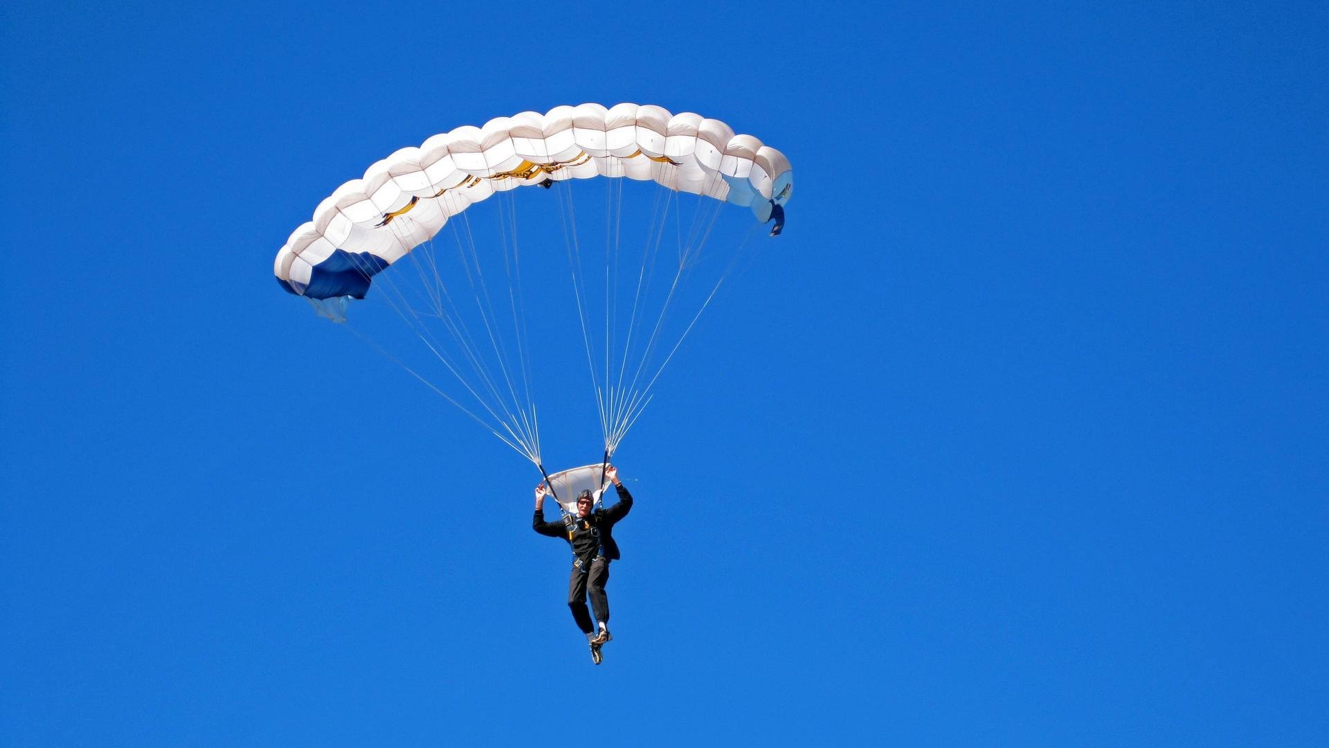 爱游戏智能平台-关键时刻:那些令人难忘的逆战!,曾经的逆战